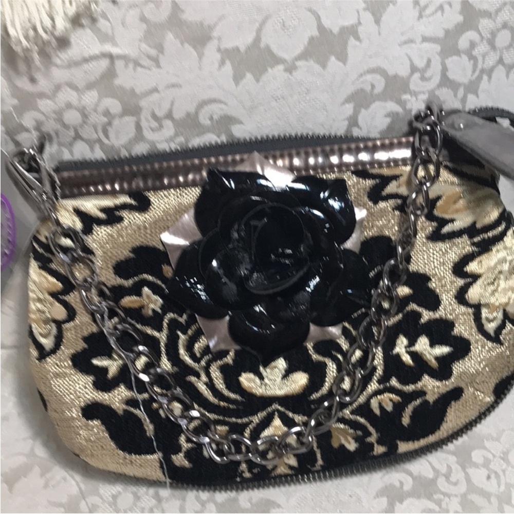 SHARIF NEW YORK TAPESTRY
PURSE With Chain Strap•Vintage